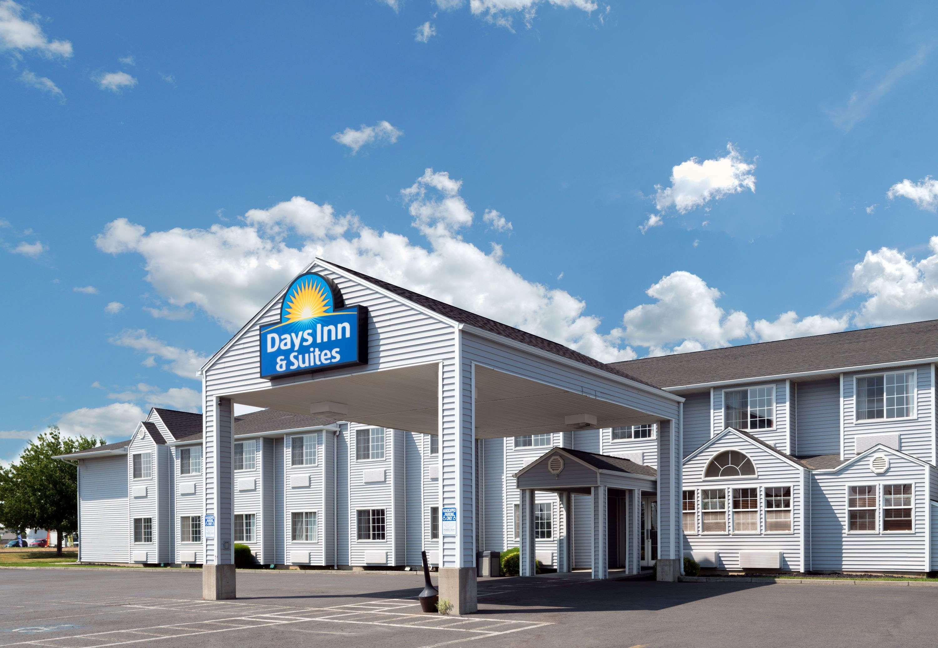 Days Inn&Suites by Wyndham Spokane Airport Airway Heights Exterior foto